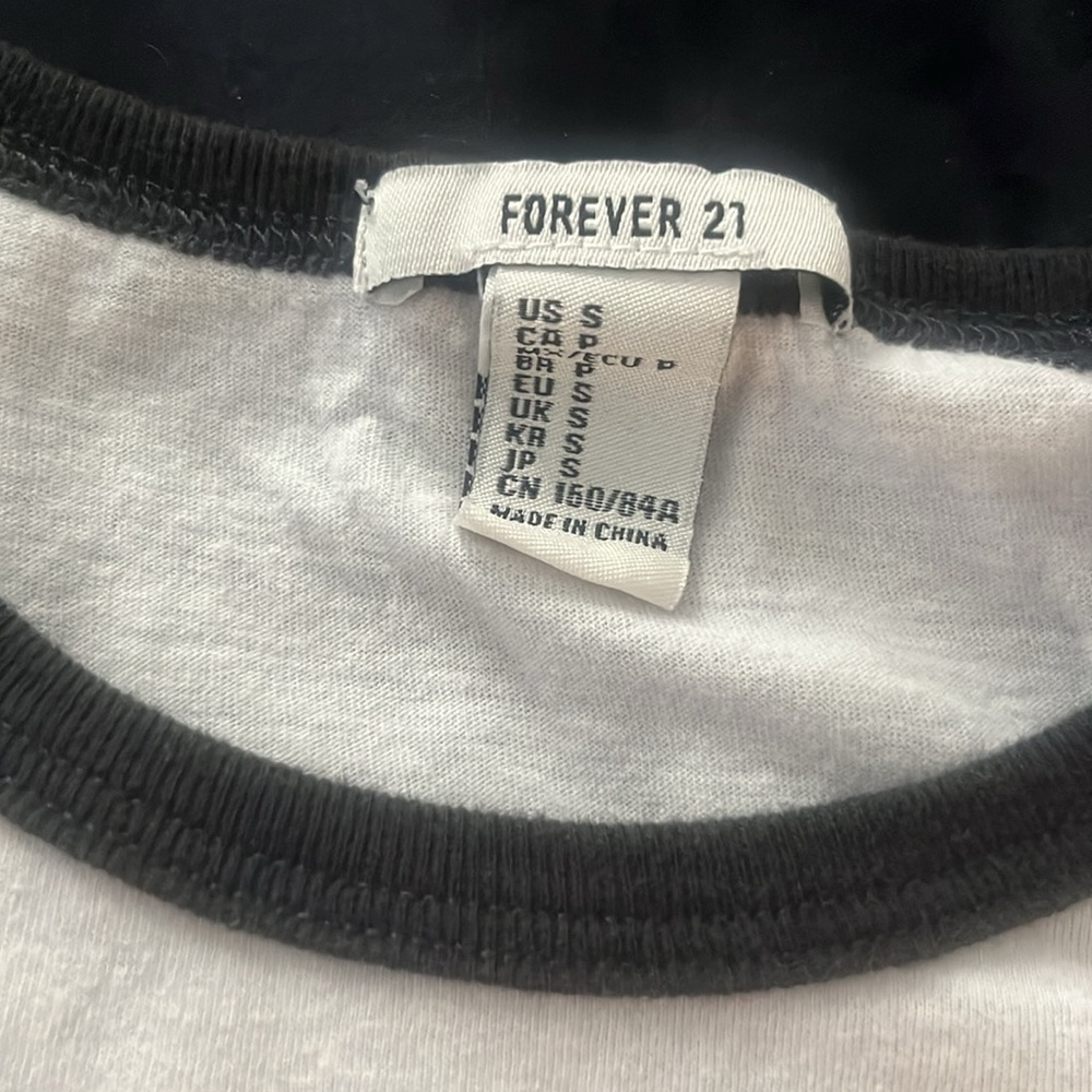 Forever 21 Bring on the Sunshine graphic tee ✨ - Only $6! - Picture 2 of 2